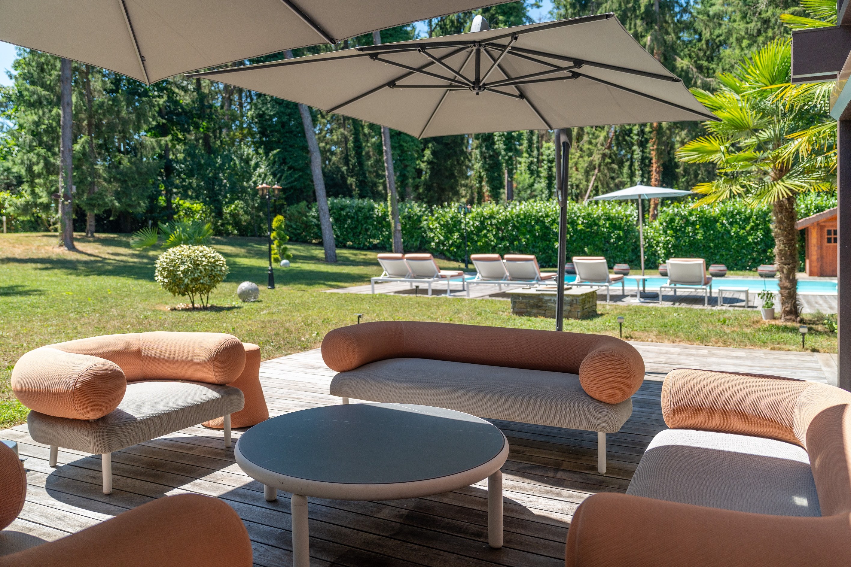  HOUSE IN PRIVATE ?DOMAINE DE COUDREE? - 物件實景