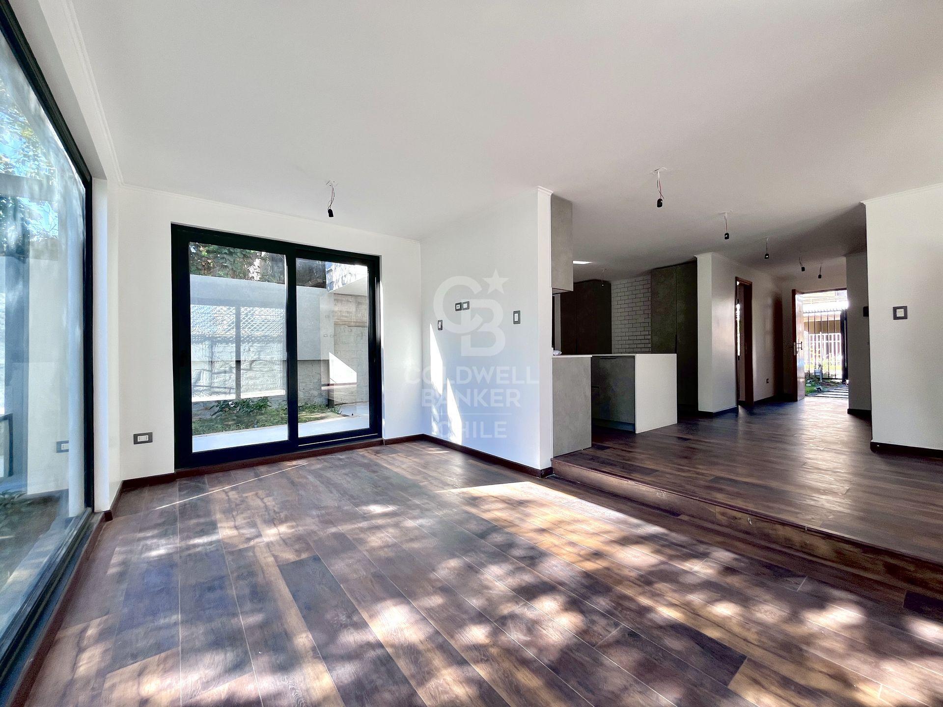 Vitacura, Chile, 3 Bedrooms Bedrooms, ,4 BathroomsBathrooms,Residential,For Sale,1898665