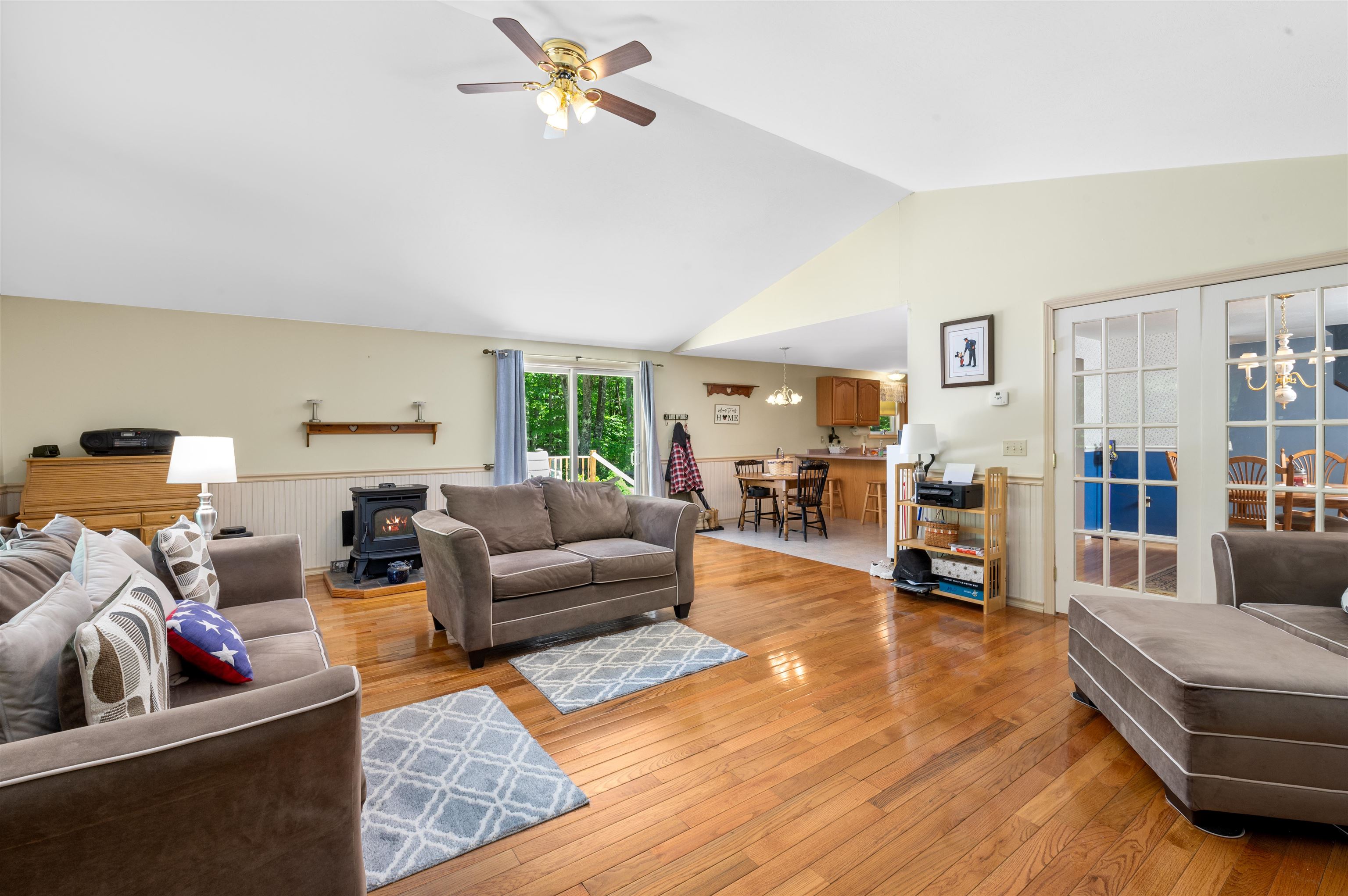 Conway, New Hampshire, 03813-0784, United States, 4 Bedrooms Bedrooms, ,3 BathroomsBathrooms,Residential,For Sale,1849038