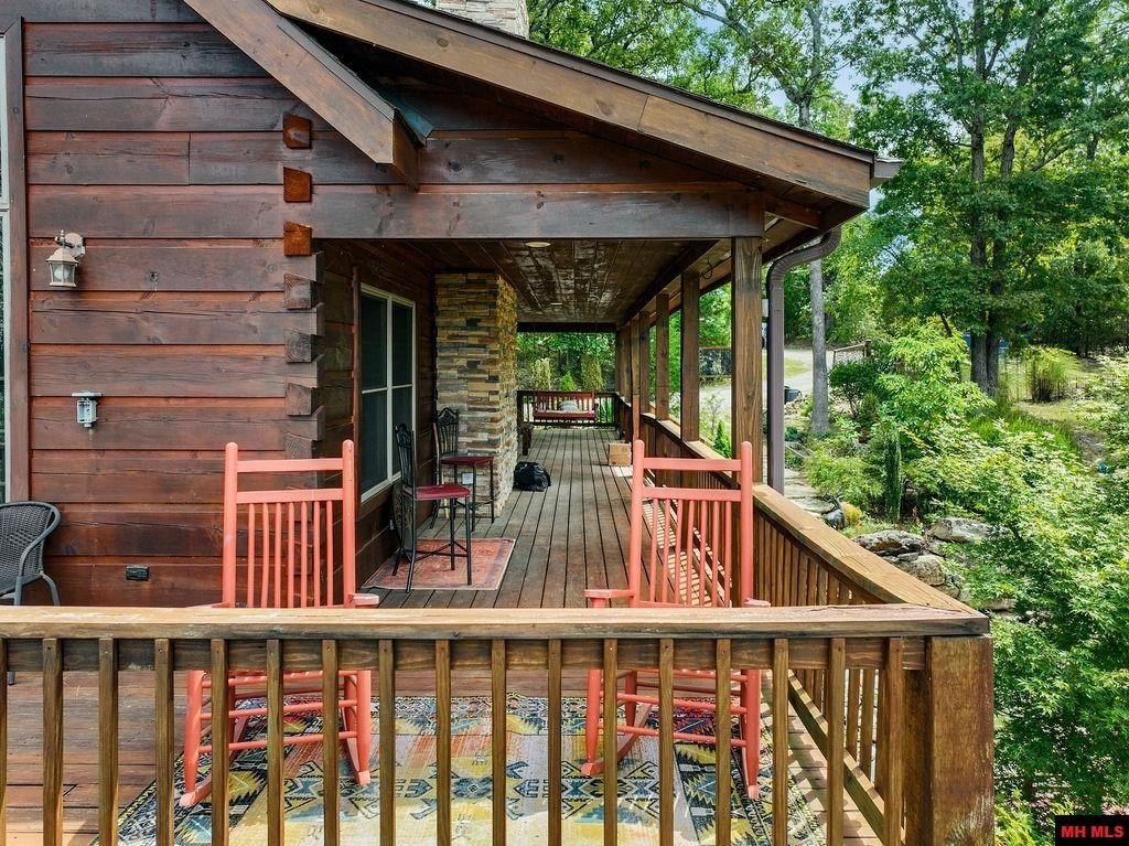 Gamaliel, Arkansas, 72537, United States, 3 Bedrooms Bedrooms, ,3 BathroomsBathrooms,Residential,For Sale,1937546