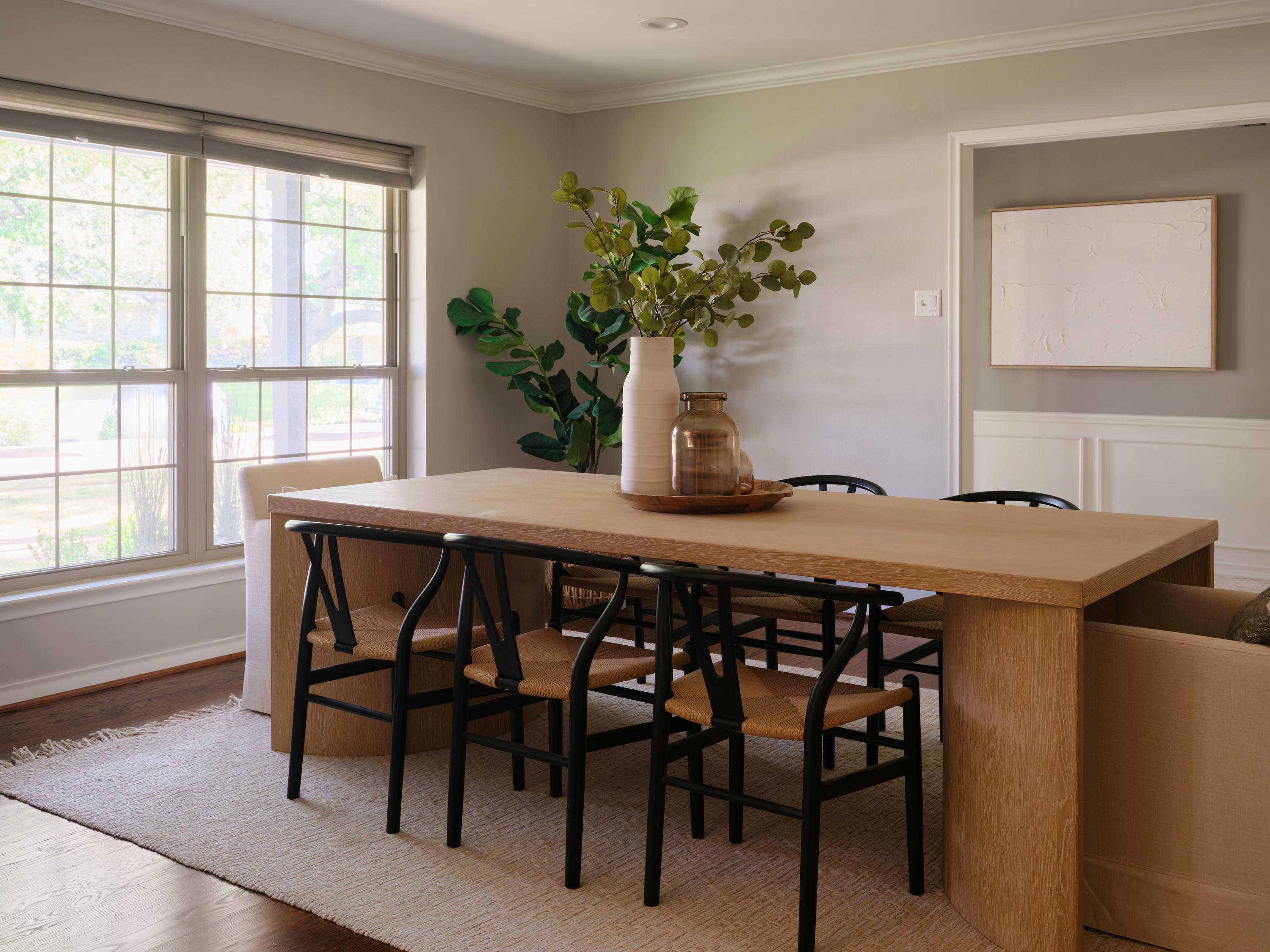  Spacious Home filled with Modern Updates and Original Charm - 物件實景