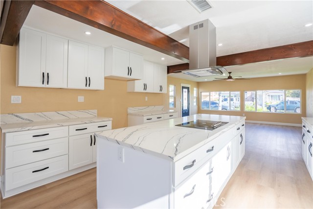 Long Beach, California, 90805, United States, 4 Bedrooms Bedrooms, ,2 BathroomsBathrooms,Residential,For Sale,2048127