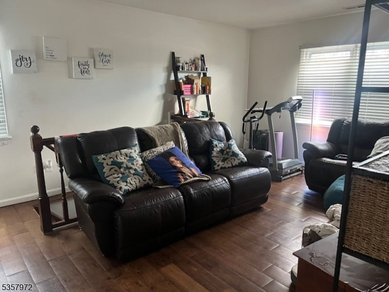 Clark Twp., New Jersey, 07066, United States, 4 Bedrooms Bedrooms, ,3 BathroomsBathrooms,Residential,For Sale,1980988