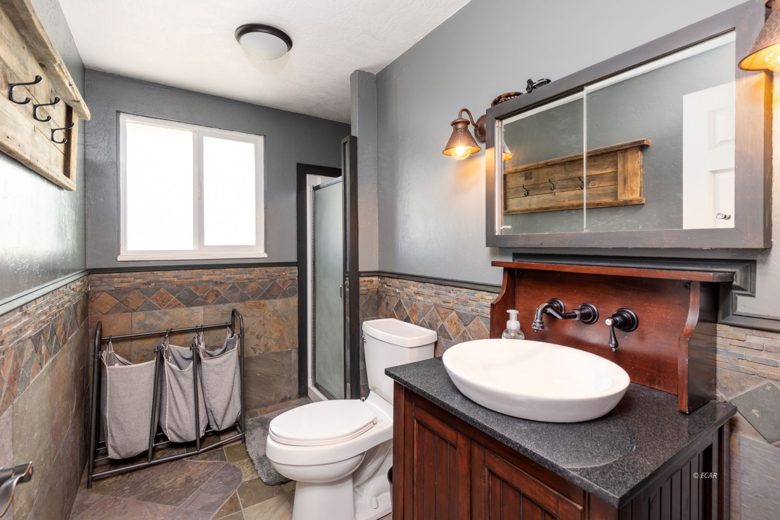 Lamoille, Nevada, 89828, United States, 4 Bedrooms Bedrooms, ,2 BathroomsBathrooms,Residential,For Sale,1897372