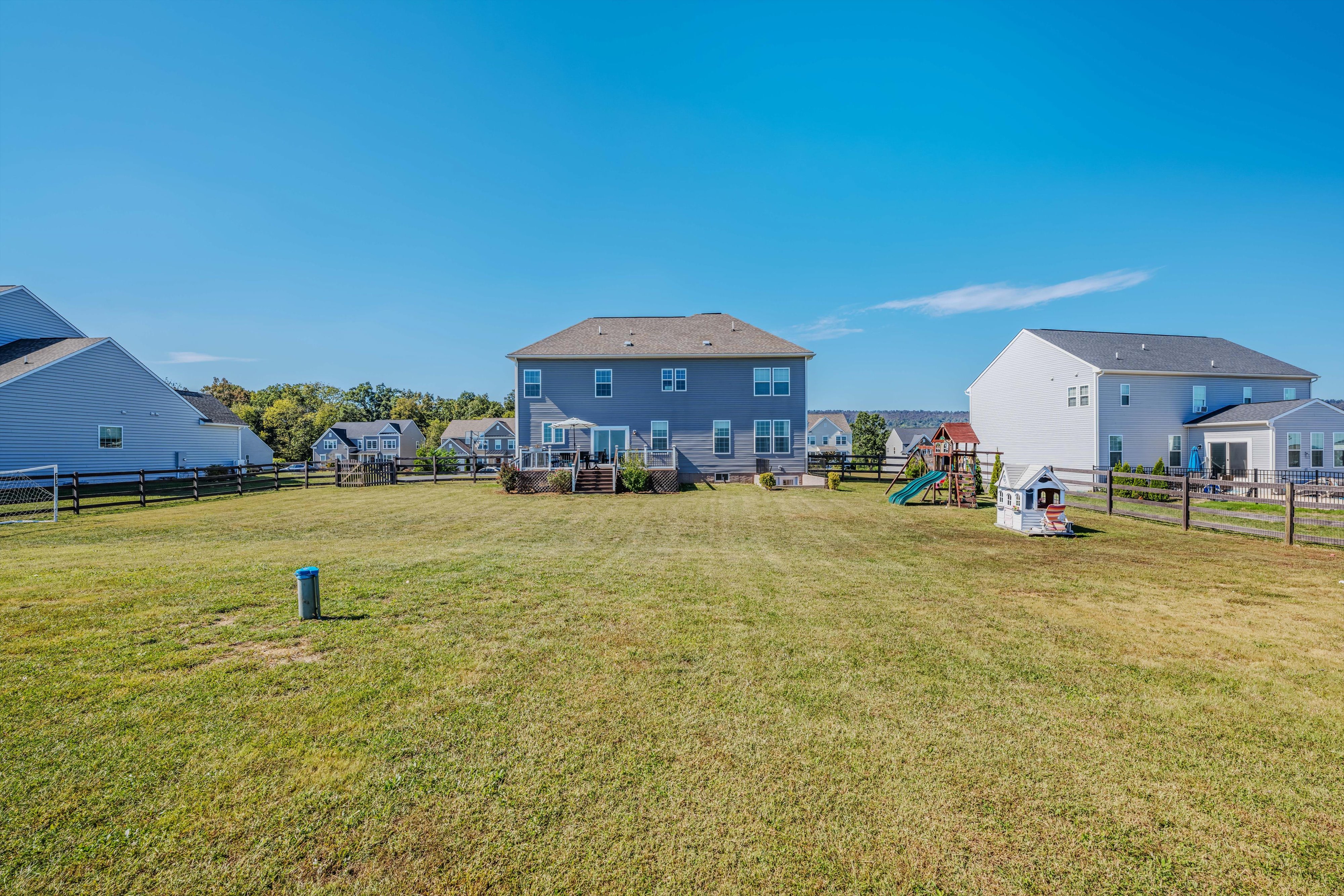 Matinsburg, West Virginia, 25403, United States, 4 Bedrooms Bedrooms, ,Residential,For Sale,1977883