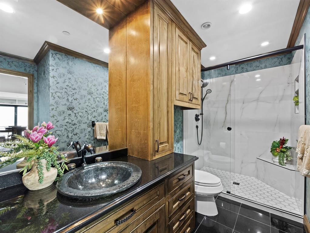 Longboat Key, Florida, 34228, United States, 8 Bedrooms Bedrooms, ,10 BathroomsBathrooms,Residential,For Sale,1997316