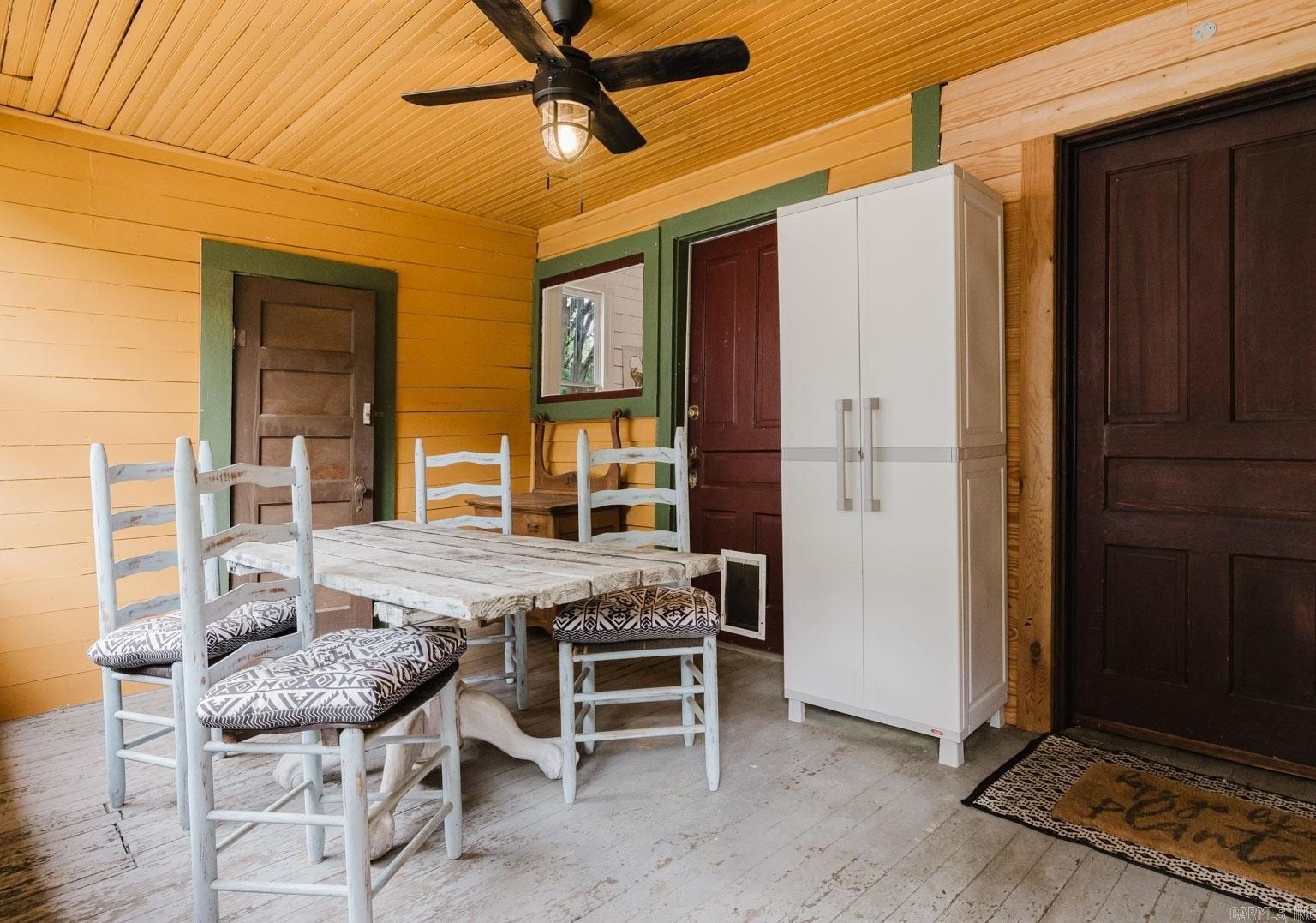 Benton, Arkansas, 72015, United States, 5 Bedrooms Bedrooms, ,3 BathroomsBathrooms,Residential,For Sale,1881485