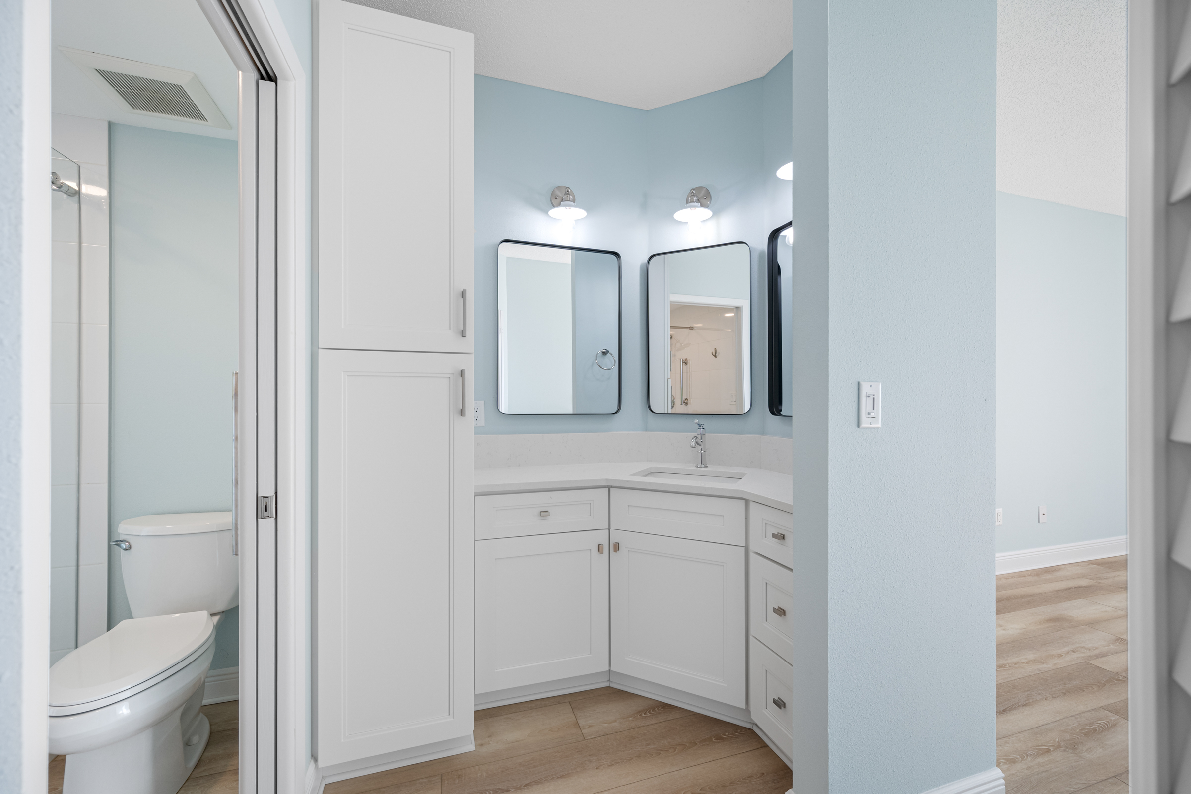 South Pasadena, Florida, 33707, United States, 2 Bedrooms Bedrooms, ,2 BathroomsBathrooms,Residential,For Sale,1987070