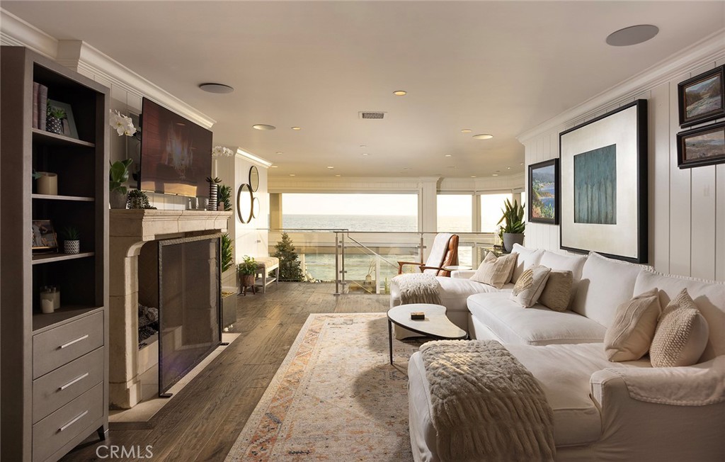 Dana Point, California, 92624, United States, 4 Bedrooms Bedrooms, ,5 BathroomsBathrooms,Residential,For Sale,1739161