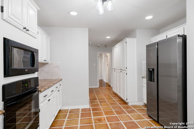 San Antonio, Texas, 78232, United States, 4 Bedrooms Bedrooms, ,4 BathroomsBathrooms,Residential,For Sale,1910997