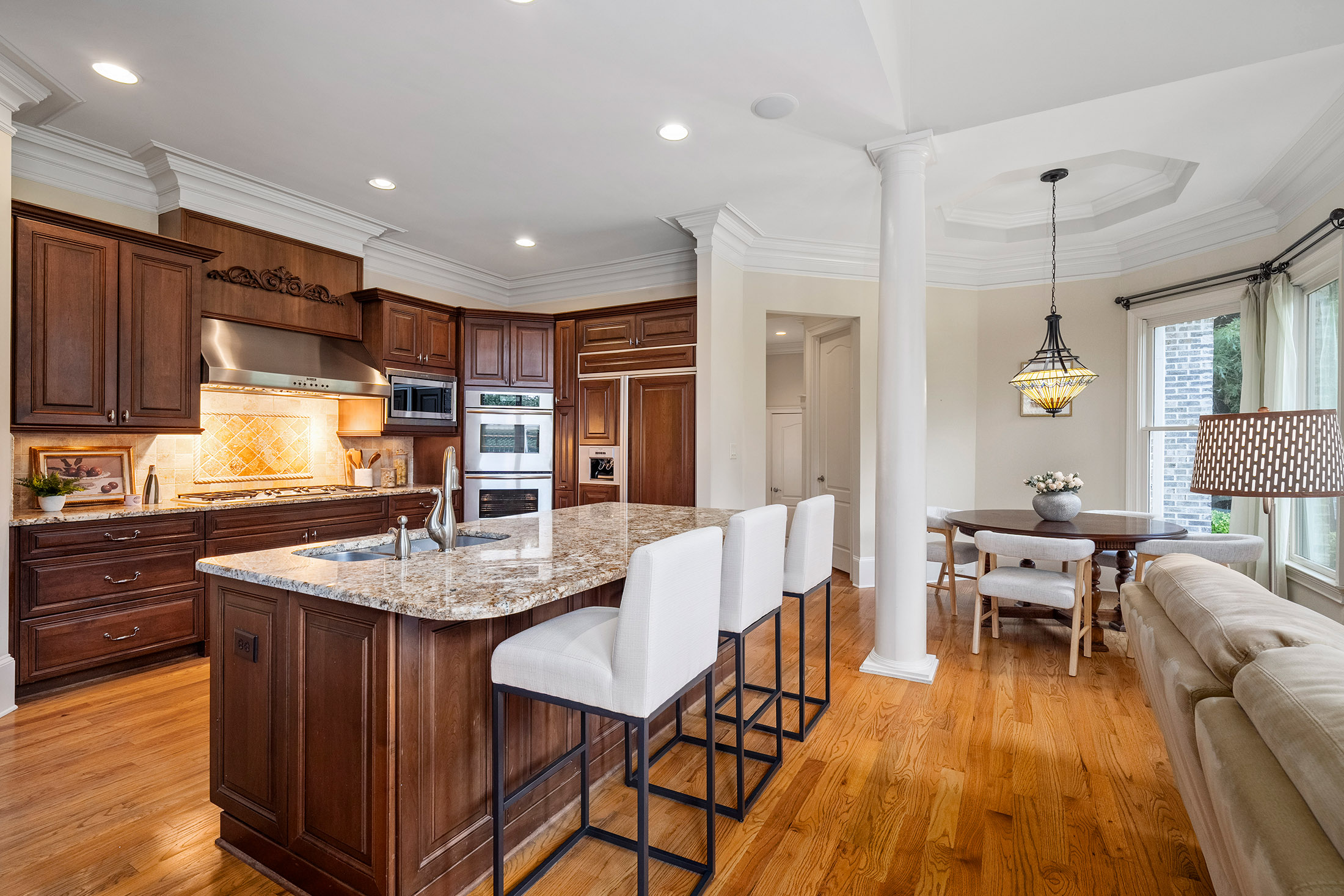  A Rare Opportunity in One of Milton’s Most Desirable Gated Communities - 物件實景