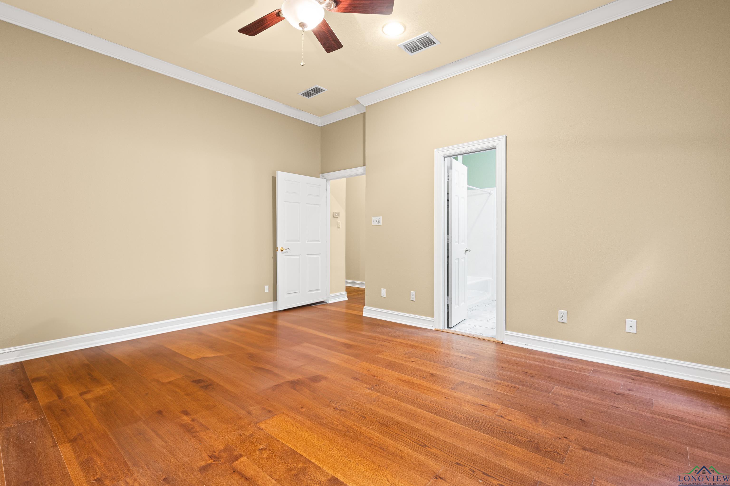 Longview, Texas, 75605, United States, 4 Bedrooms Bedrooms, ,6 BathroomsBathrooms,Residential,For Sale,1907778