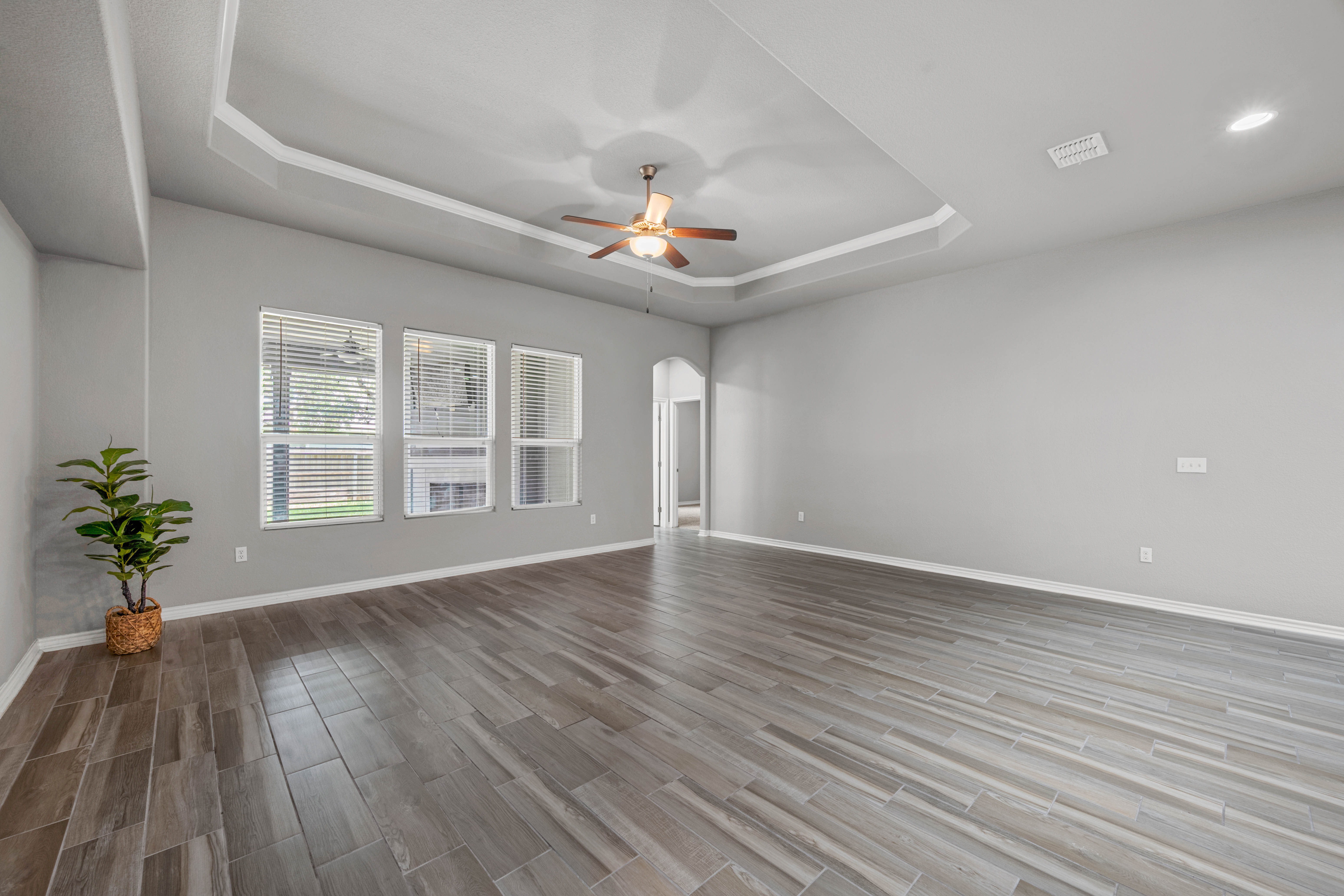  Gorgeous 4BR Home in Wandering Oaks - 物件實景