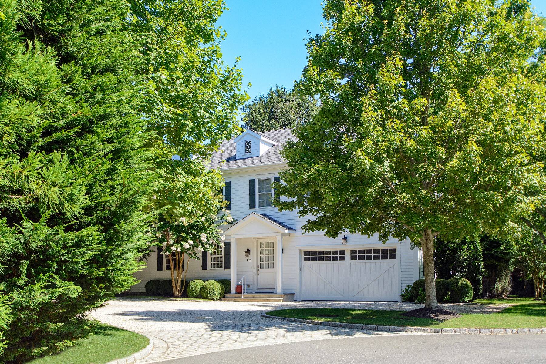  Southampton Village Designer