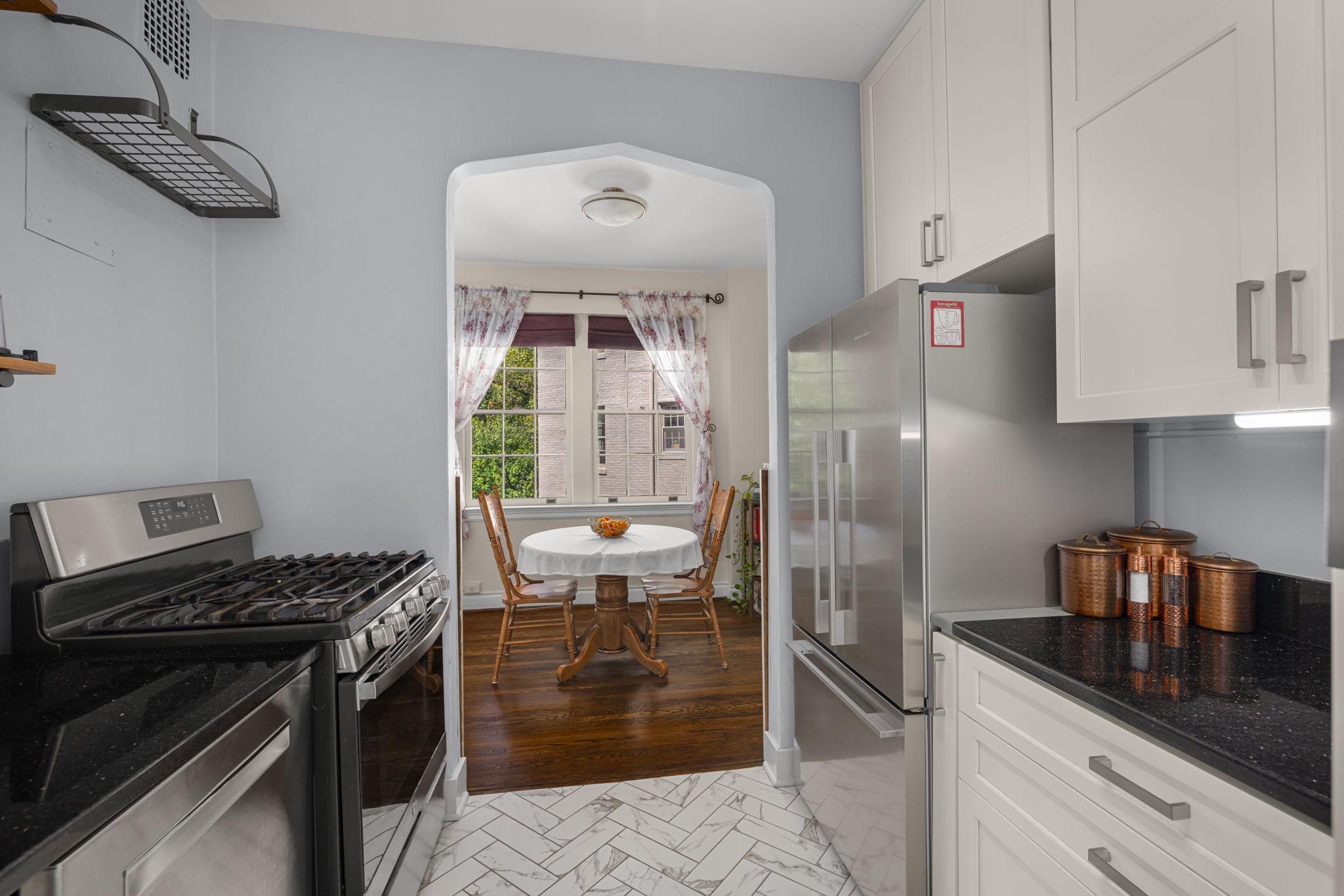  2737 Devonshire Place NW, Washington, DC, 20008 - 物件實景