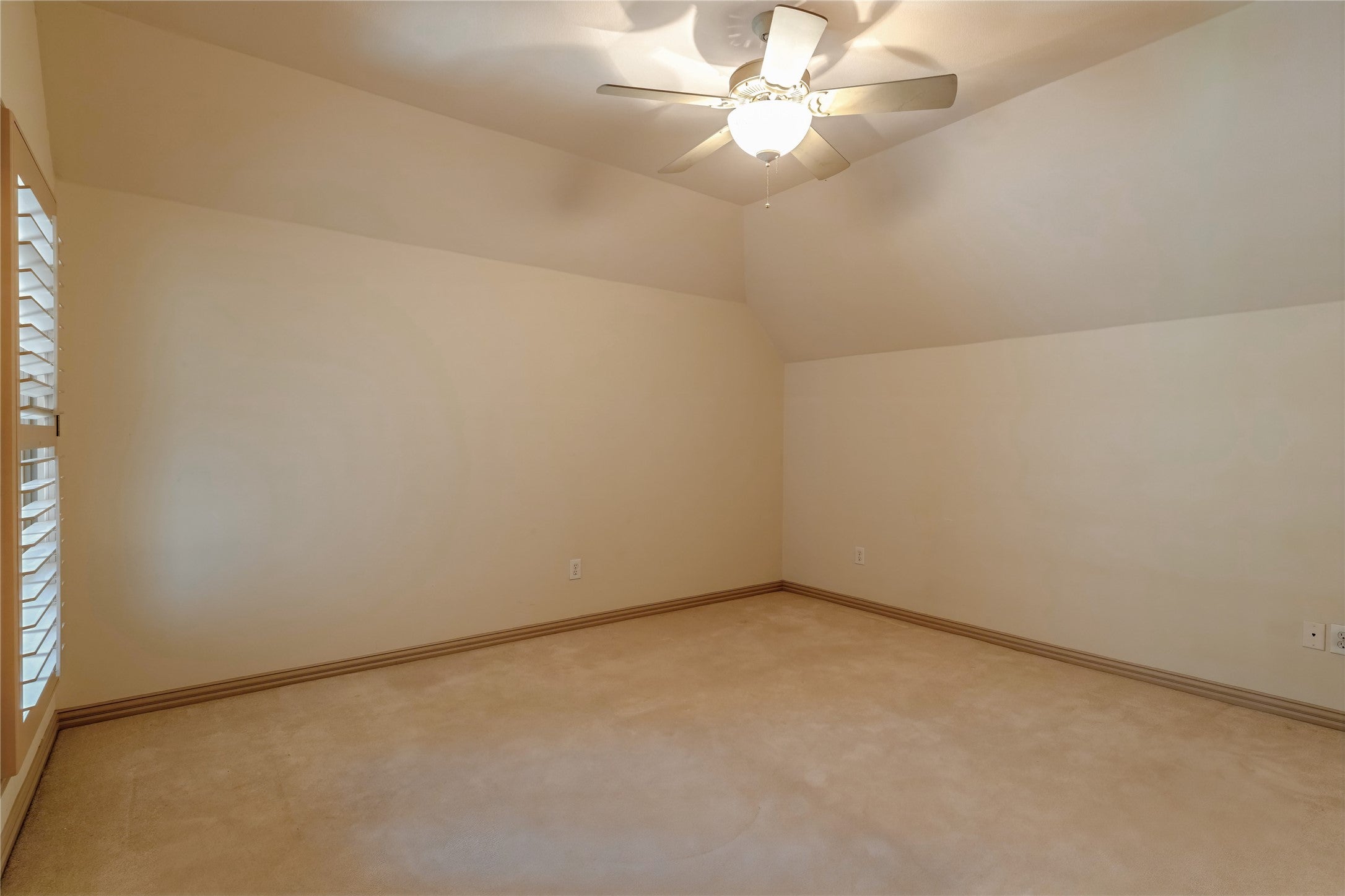 Southlake, Texas, 76092, United States, 3 Bedrooms Bedrooms, ,3 BathroomsBathrooms,Residential,For Sale,1841615
