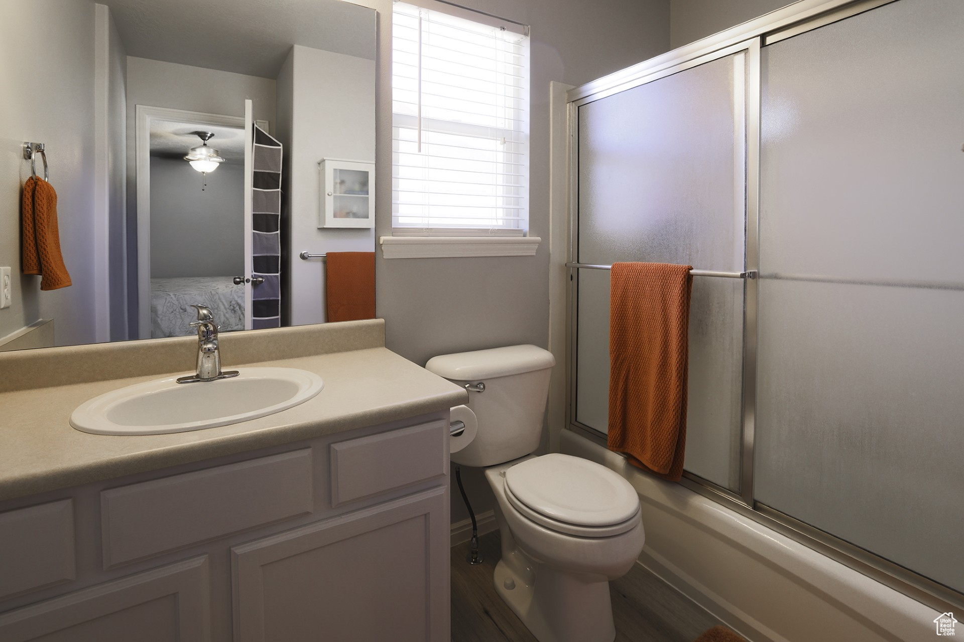 Lehi, Utah, 84043, United States, 5 Bedrooms Bedrooms, ,3 BathroomsBathrooms,Residential,For Sale,1941940
