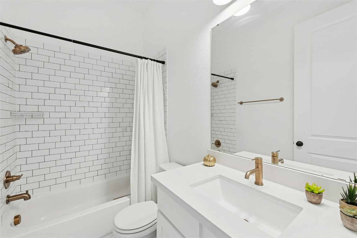 Georgetown, Texas, 78628, United States, 4 Bedrooms Bedrooms, ,4 BathroomsBathrooms,Residential,For Sale,1967057