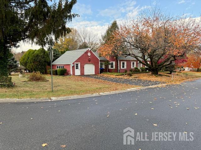 East Brunswick, New Jersey, 08816, United States, 4 Bedrooms Bedrooms, ,2 BathroomsBathrooms,Residential,For Sale,1991937