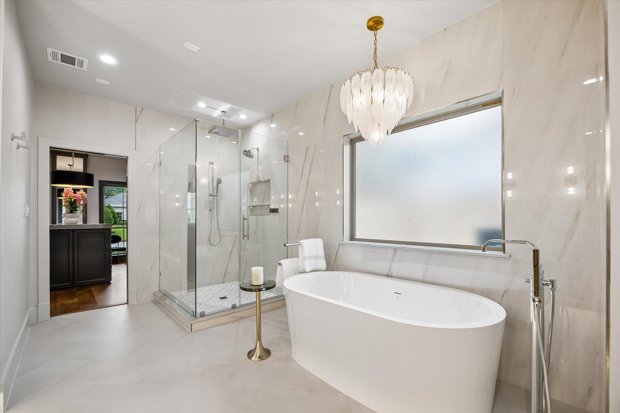  620 Stoneleigh Drive - 物件實景
