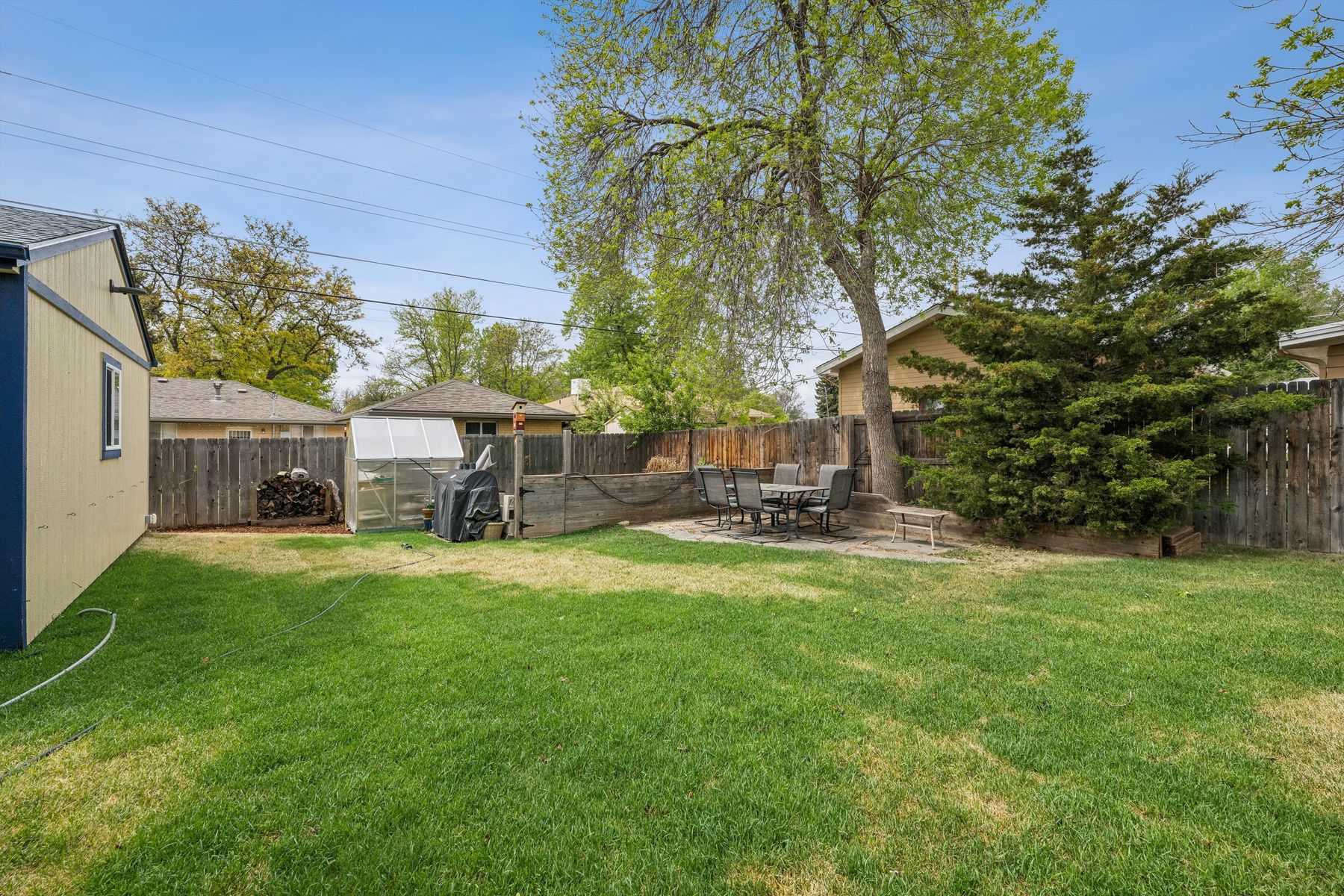  Updated 4-Becroom Brick Ranch in Arvada With Finished Basement - 物件實景