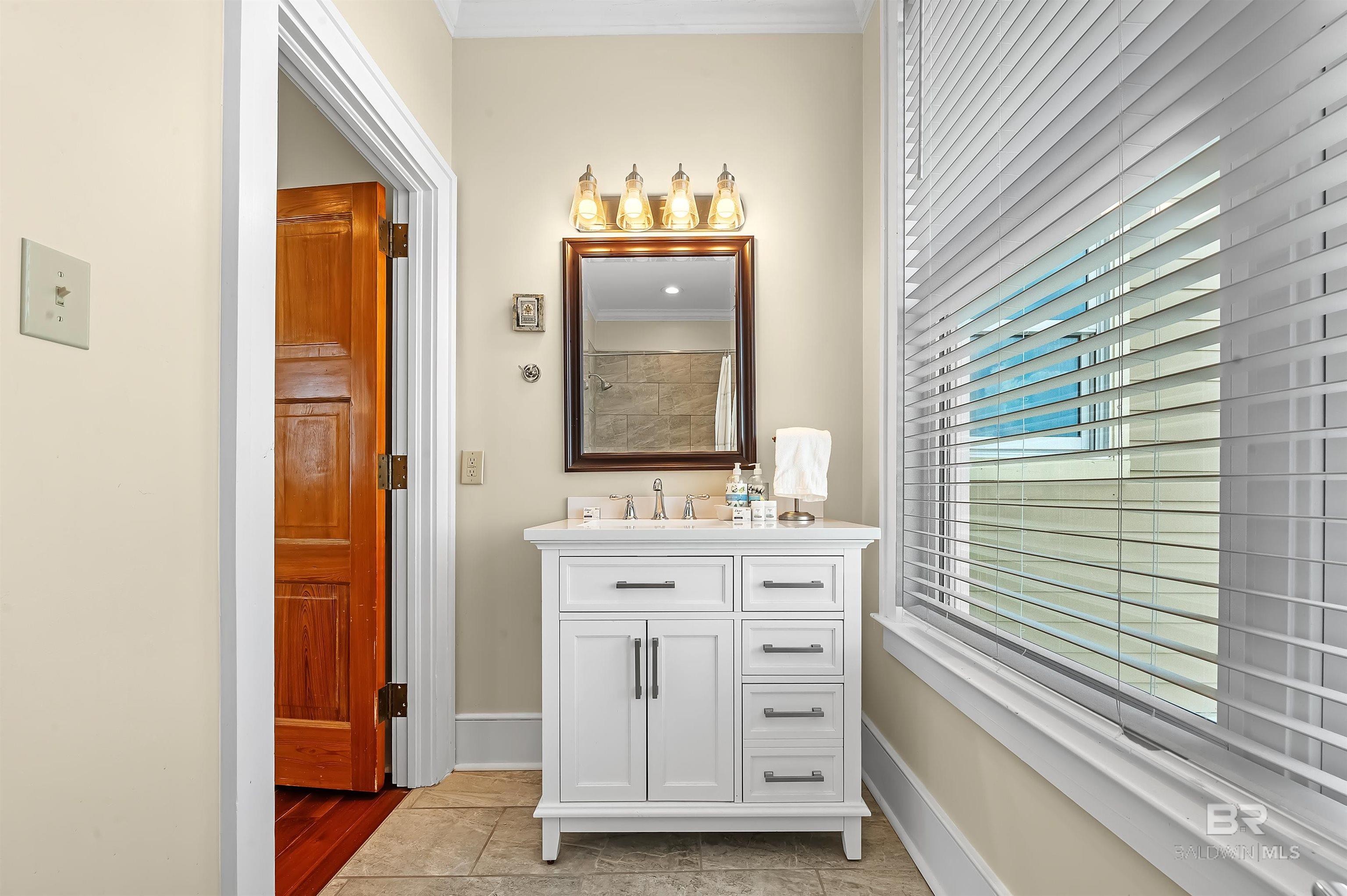 Gulf Shores, Alabama, 36542, United States, 4 Bedrooms Bedrooms, ,3 BathroomsBathrooms,Residential,For Sale,1982216