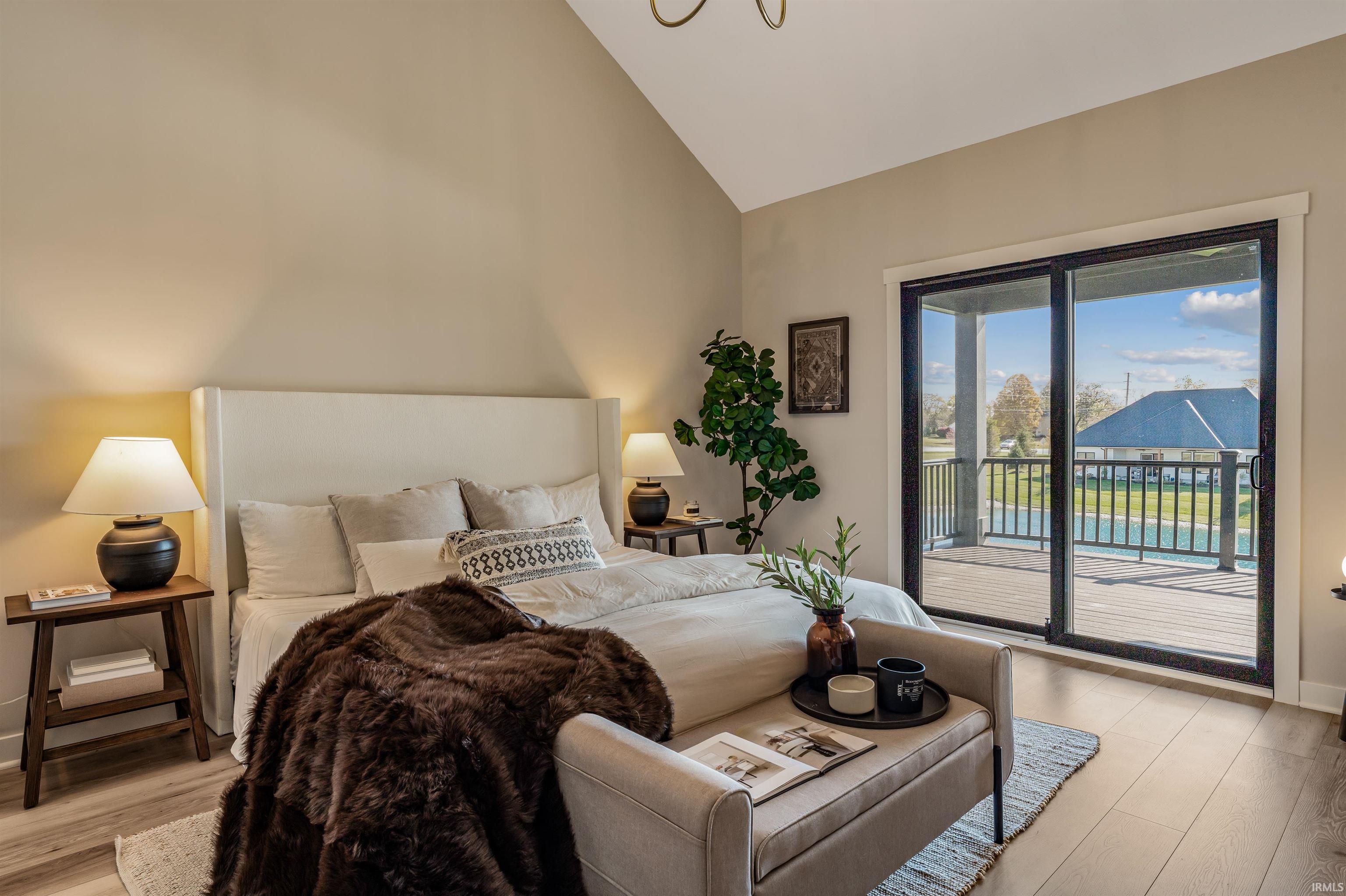 Fort Wayne, Indiana, 46845, United States, 5 Bedrooms Bedrooms, ,4 BathroomsBathrooms,Residential,For Sale,2001511