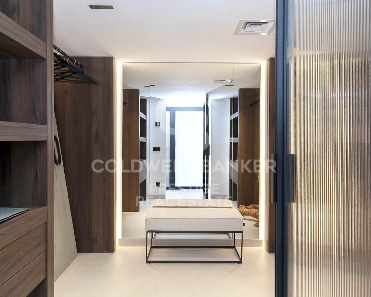 Barcelona, Catalonia, ES, 2 Bedrooms Bedrooms, ,2 BathroomsBathrooms,Residential,For Sale,1876387