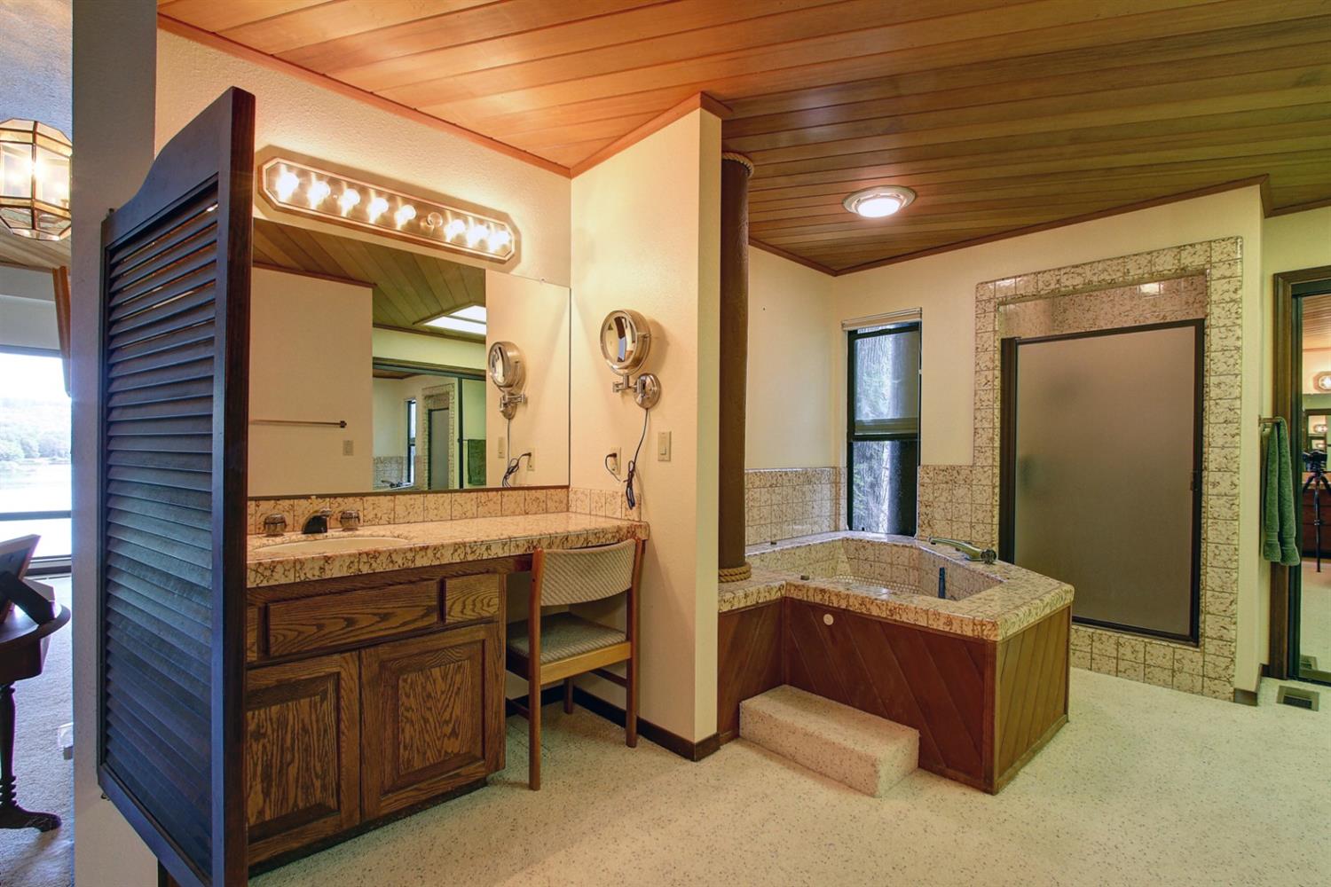 23839 Lakeview Ct, Auburn, California, 95602, United States, 3 Bedrooms Bedrooms, ,3 BathroomsBathrooms,Residential,For Sale,23839 Lakeview Ct,1010155