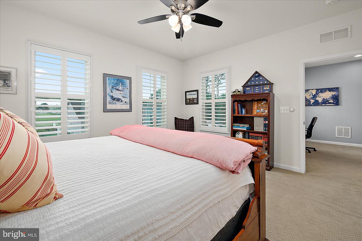 Berlin, Maryland, 21811, United States, 4 Bedrooms Bedrooms, ,3 BathroomsBathrooms,Residential,For Sale,1947078
