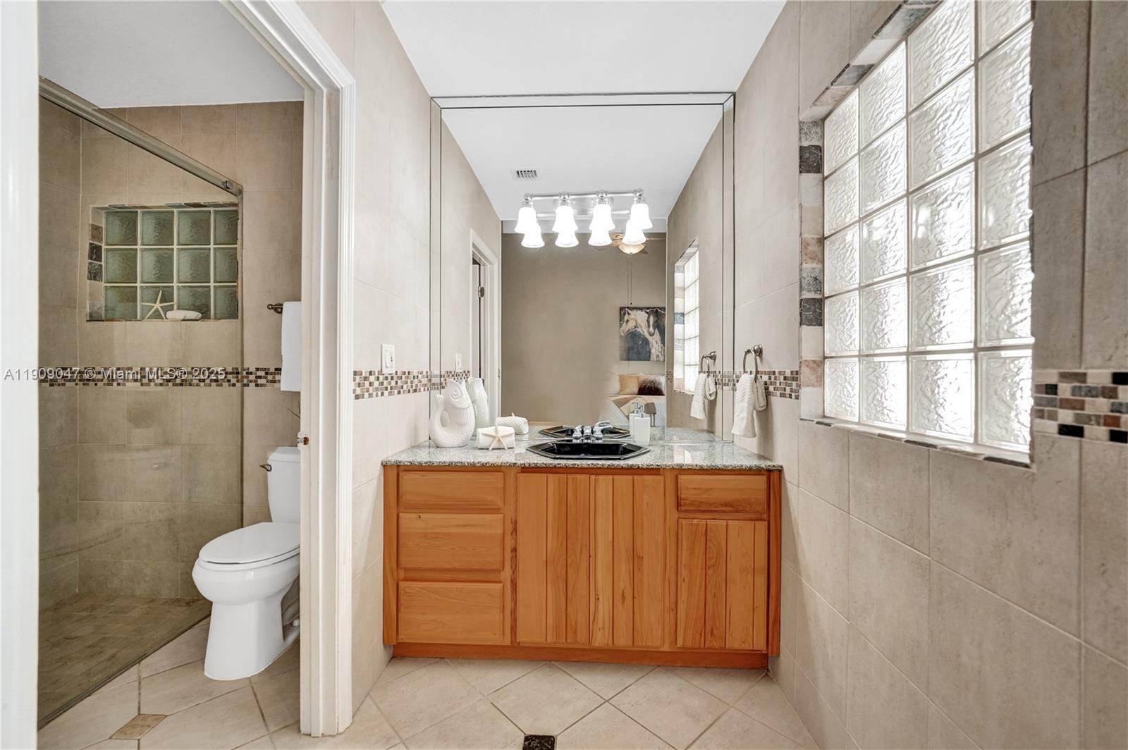 Pompano Beach, Florida, 33062, United States, 3 Bedrooms Bedrooms, ,3 BathroomsBathrooms,Residential,For Sale,1988166