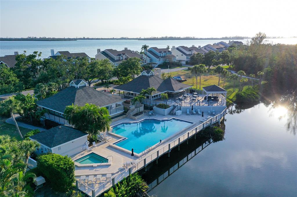 Bradenton, Florida, 34210, United States, 2 Bedrooms Bedrooms, ,3 BathroomsBathrooms,Residential,For Sale,1793424