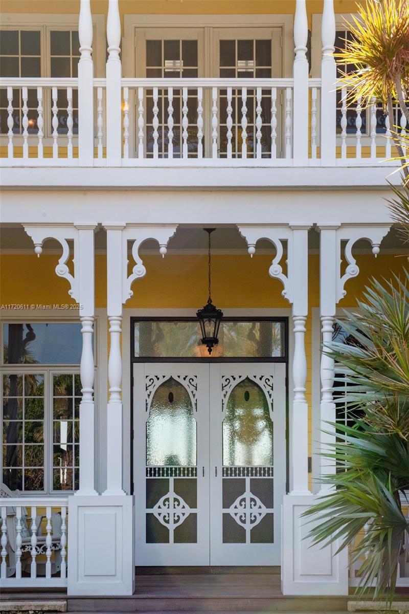 Marathon, Florida, 33050, United States, 5 Bedrooms Bedrooms, ,9 BathroomsBathrooms,Residential,For Sale,1933617