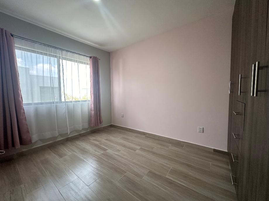 Paso de los Toros, Querétaro, Querétaro, 76146, Mexico, 3 Bedrooms Bedrooms, ,3 BathroomsBathrooms,Residential,For Sale,Paso de los Toros,1621772