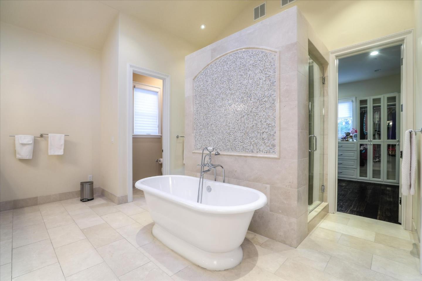 San Jose, California, 95126, United States, 4 Bedrooms Bedrooms, ,6 BathroomsBathrooms,Residential,For Sale,1987802