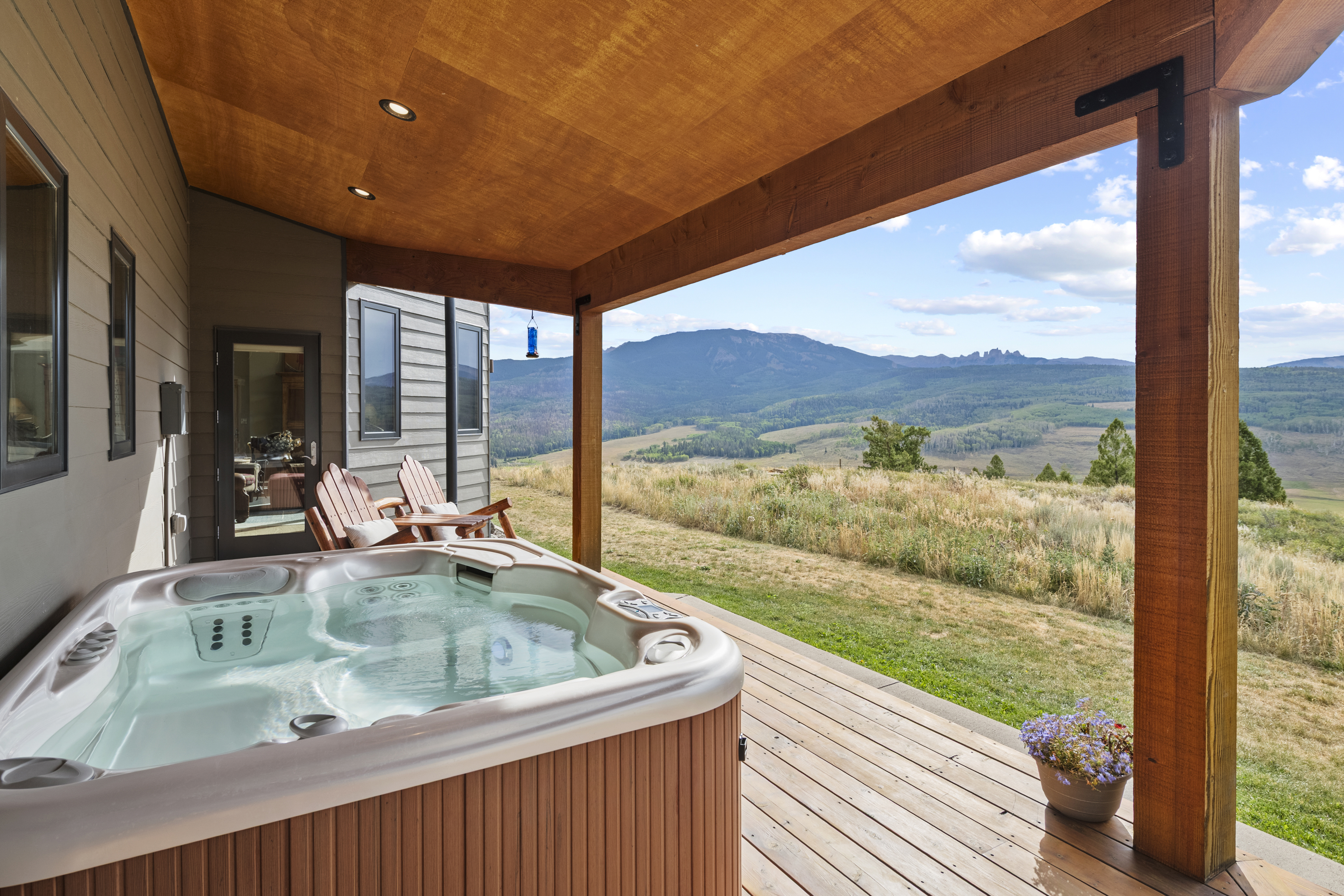  A True Colorado Legacy Property on 35 Acres - 物件實景