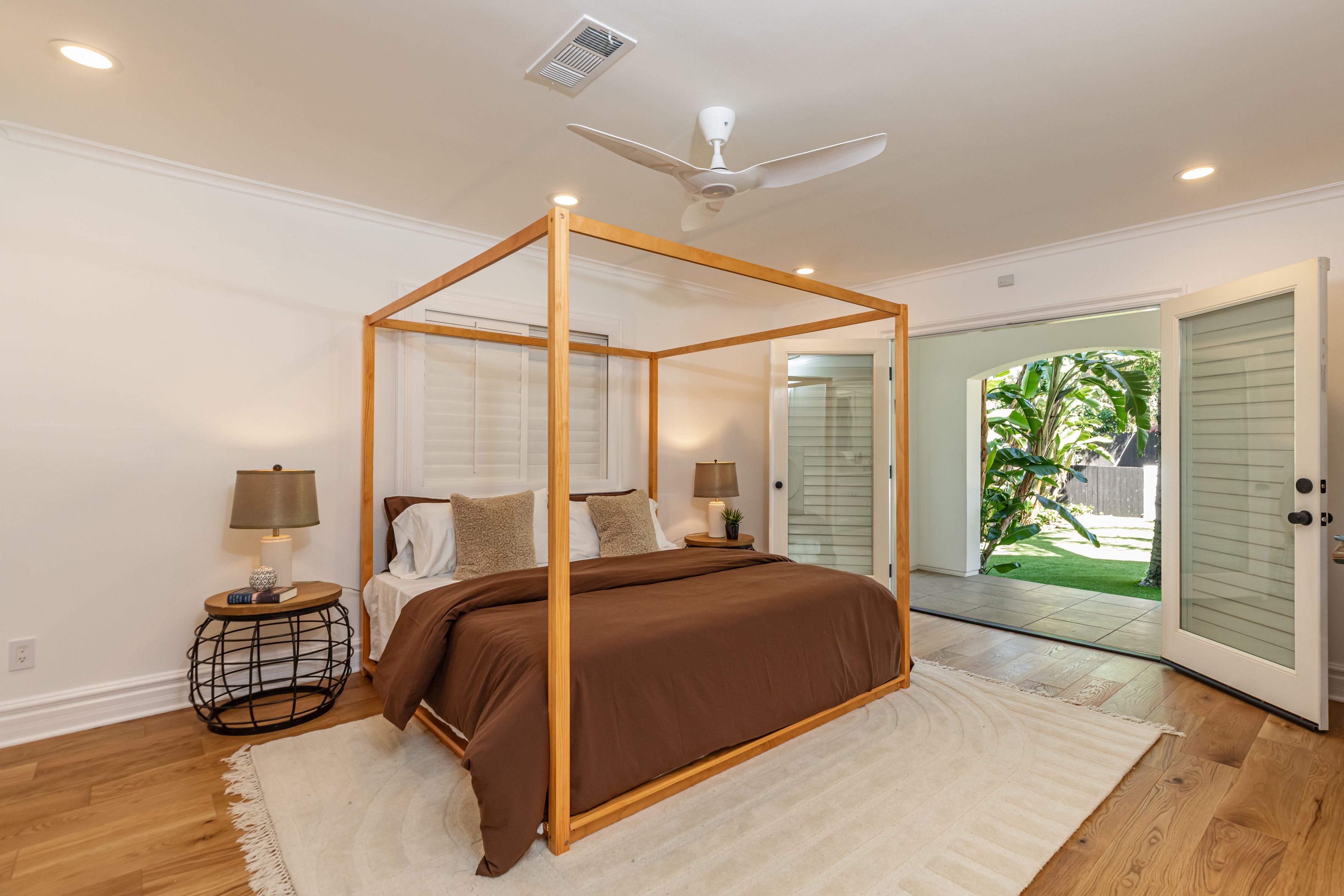 Thoughtfully Reimagined Tarzana Estate - 物件實景