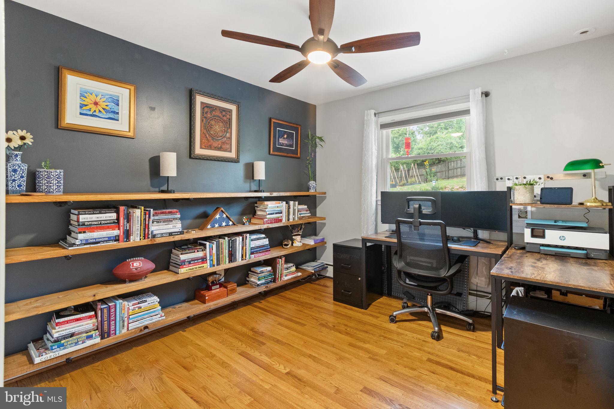 Lorton, Virginia, 22079, United States, 4 Bedrooms Bedrooms, ,3 BathroomsBathrooms,Residential,For Sale,1974671