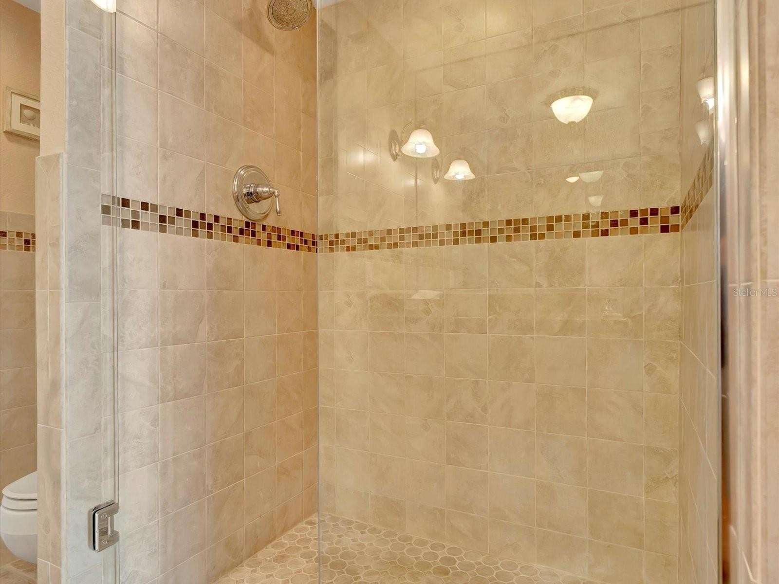 CLEARWATER BEACH, Florida, 33767, United States, 2 Bedrooms Bedrooms, ,2 BathroomsBathrooms,Residential,For Sale,1976366