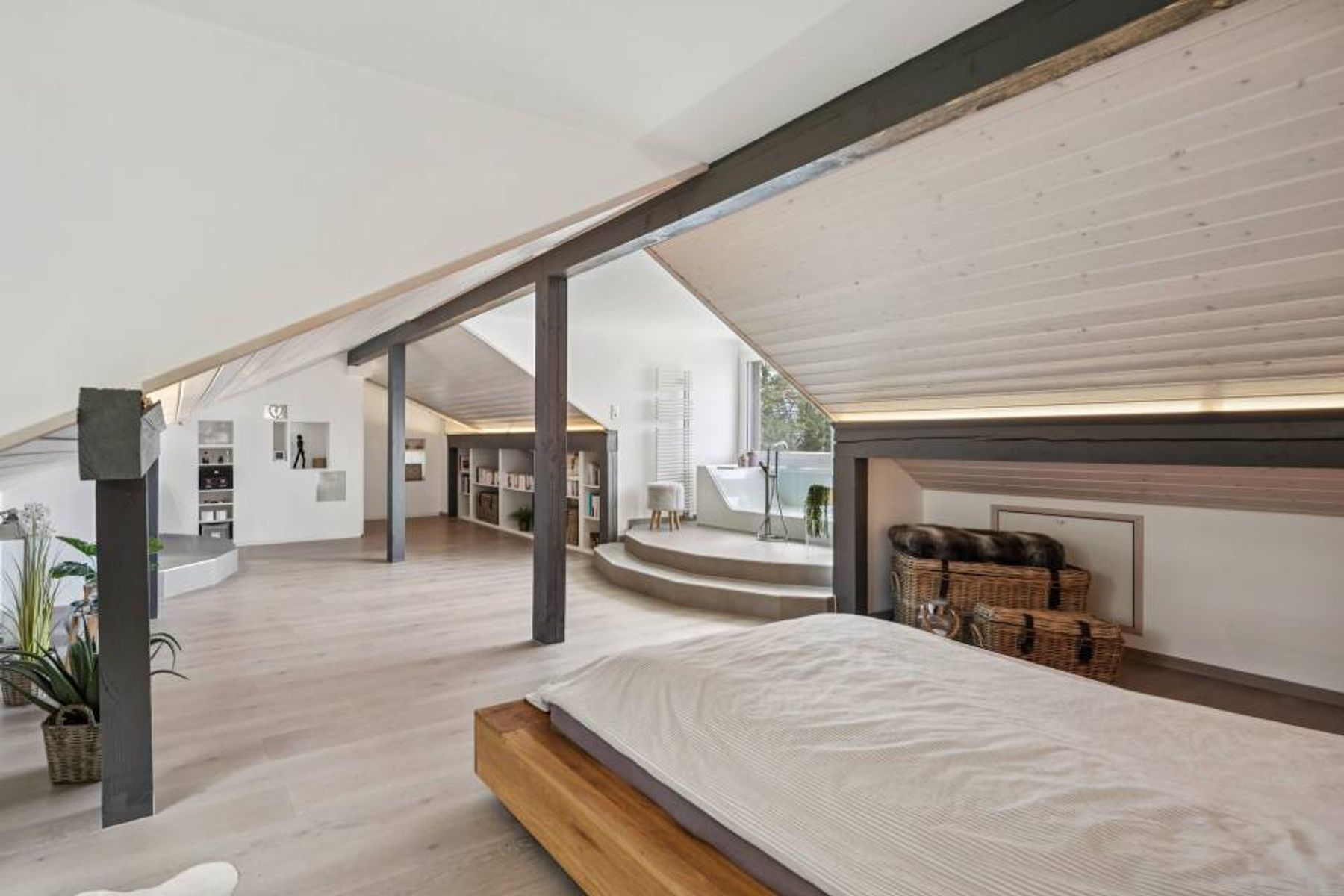  Magnificent renovated villa with large garden and independent studio - 物件實景