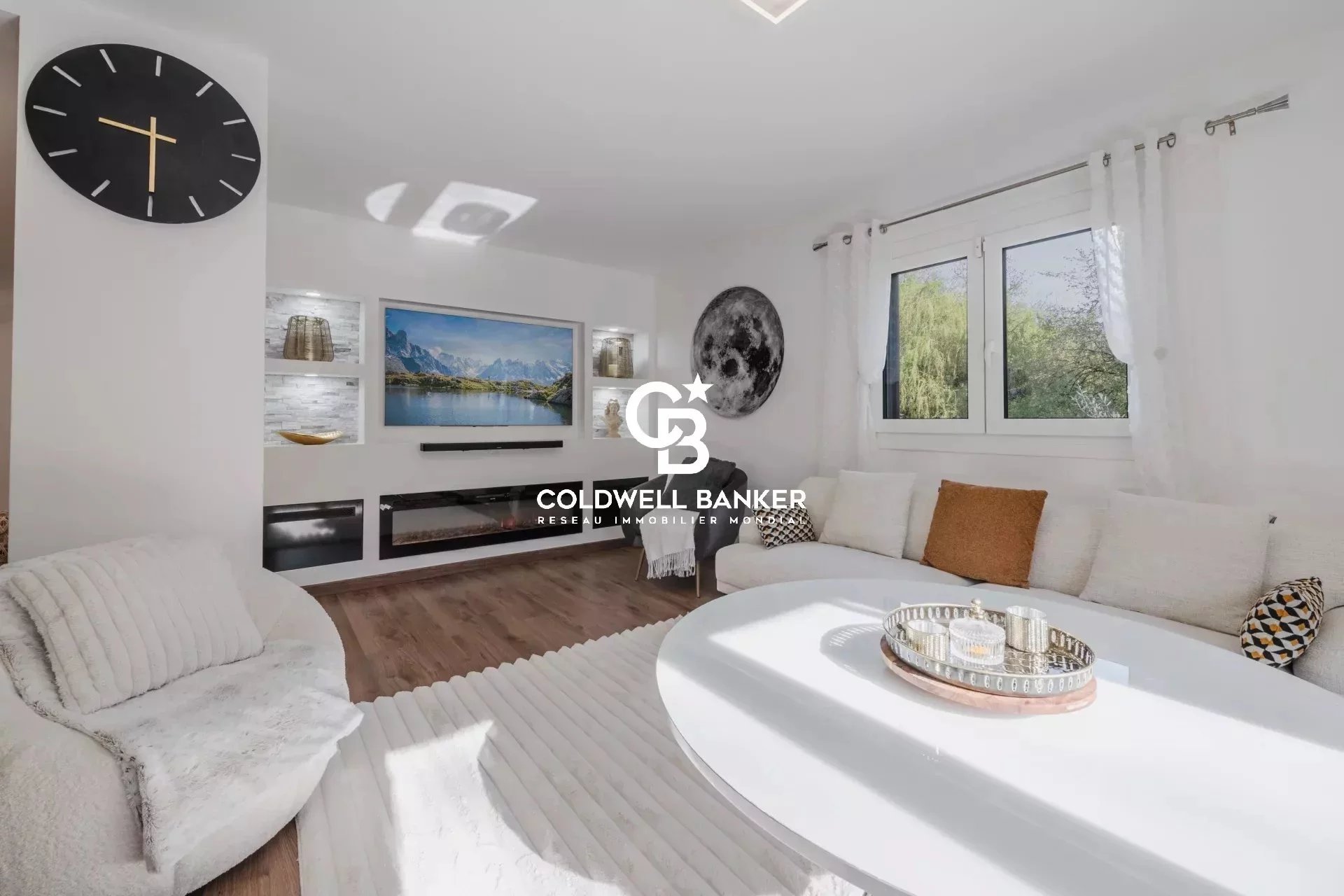 Montagnole, Auvergne-Rhône-Alpes, 73000, FR, 6 Bedrooms Bedrooms, ,2 BathroomsBathrooms,Residential,For Sale,1994353