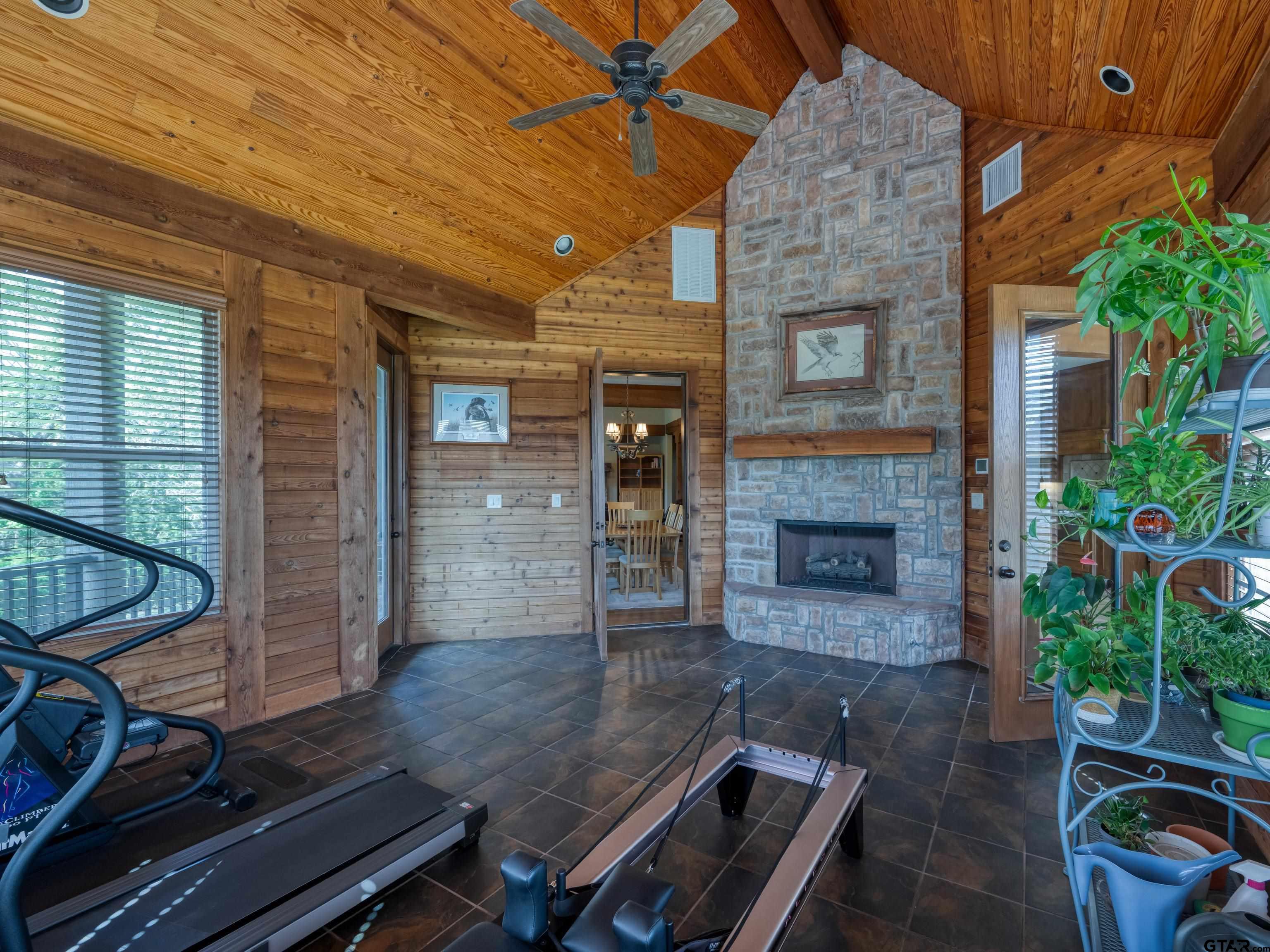 Tyler, Texas, 75703, United States, 4 Bedrooms Bedrooms, ,6 BathroomsBathrooms,Residential,For Sale,1965330