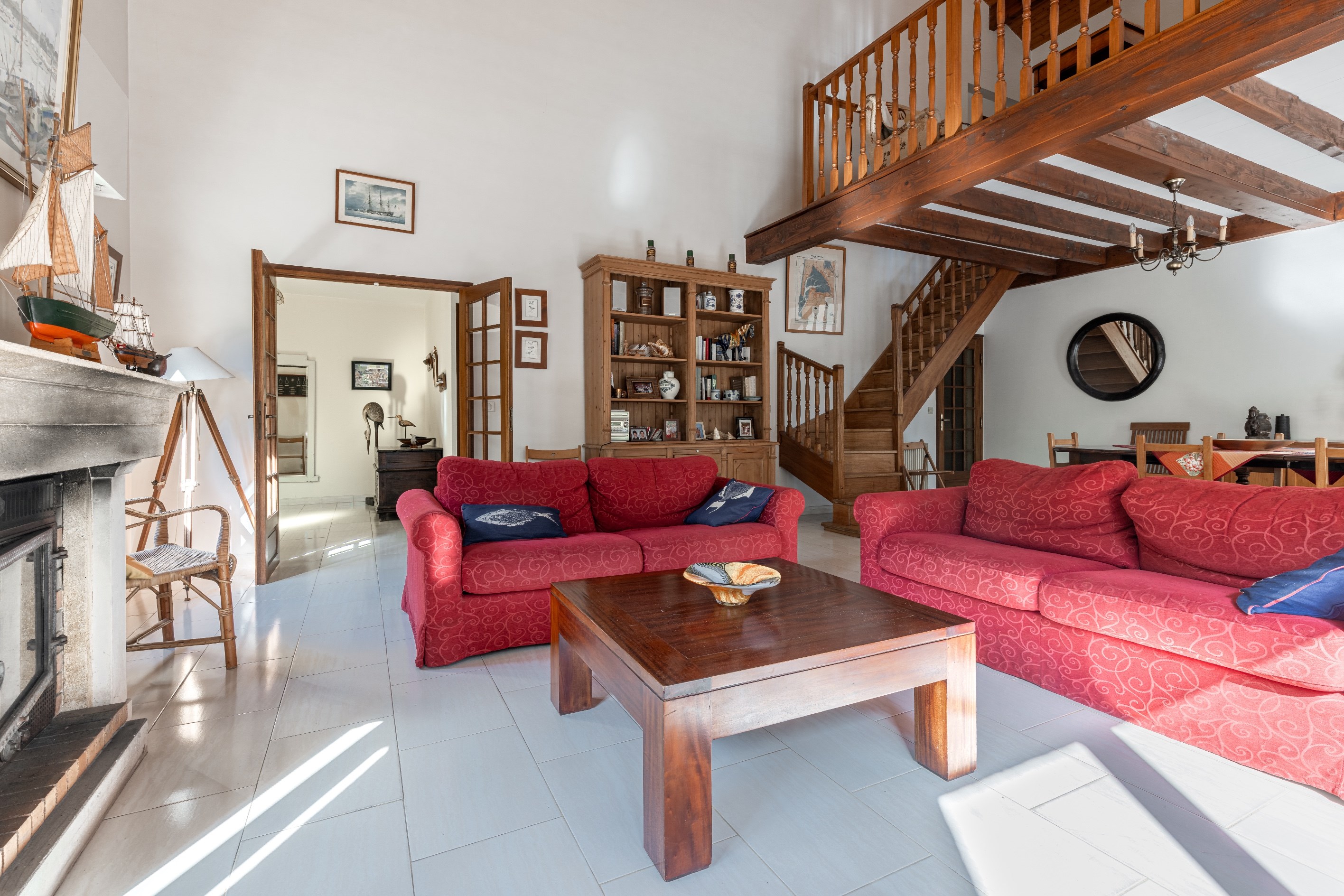  IN THE HEIGHTS OF THE MOULLEAU - FAMILY HOME - 800 METERS FROM THE BEACHES - 物件實景