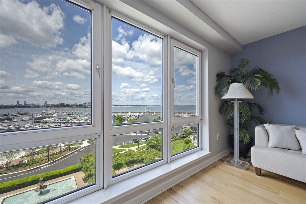 Quincy, Massachusetts, 02171, United States, 2 Bedrooms Bedrooms, ,2 BathroomsBathrooms,Residential,For Sale,1845437