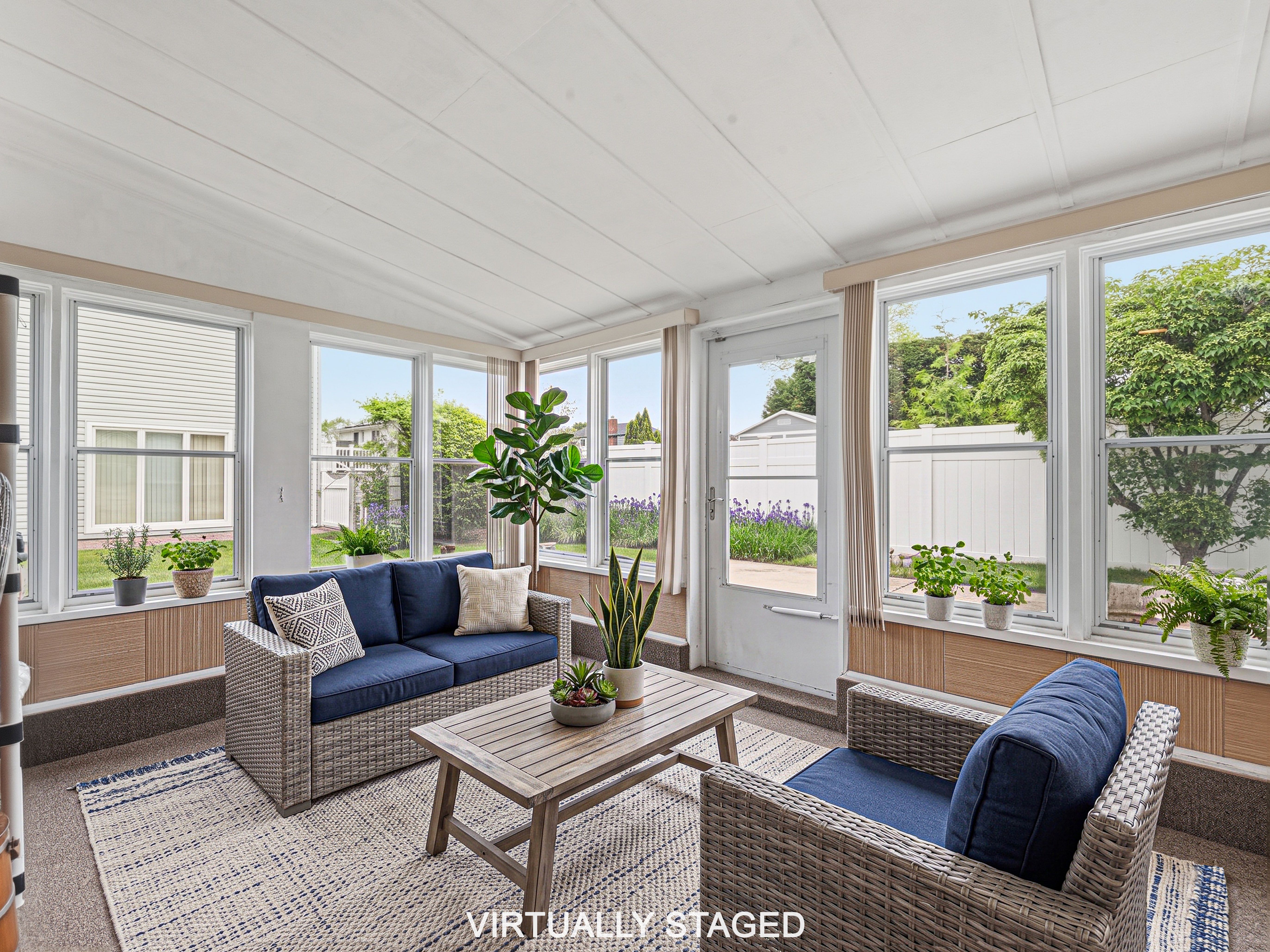  70 Polo Road, Massapequa, NY 11758 - 物件實景
