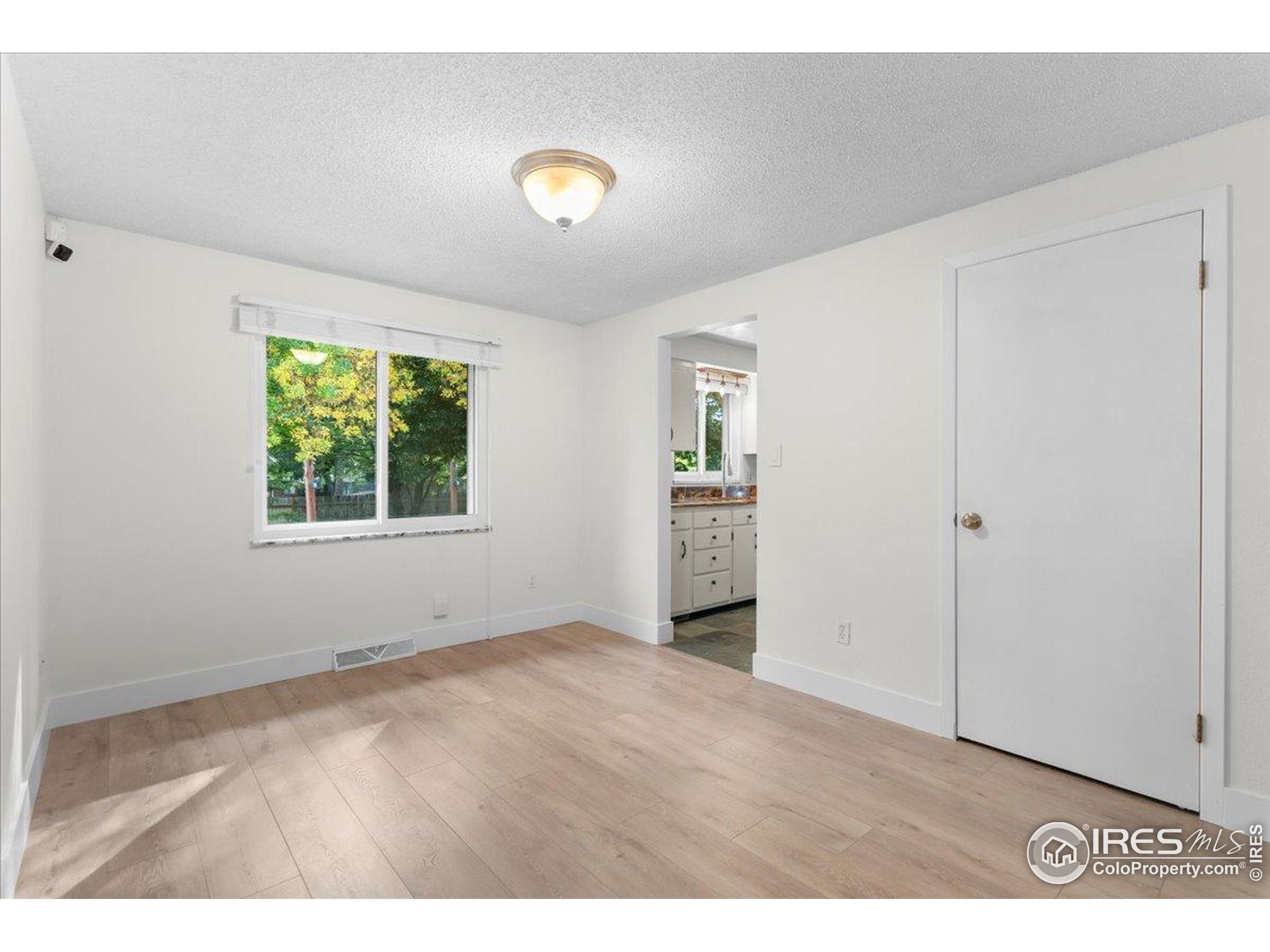 Loveland, Colorado, 80538, United States, 5 Bedrooms Bedrooms, ,1 BathroomBathrooms,Residential,For Sale,1988384