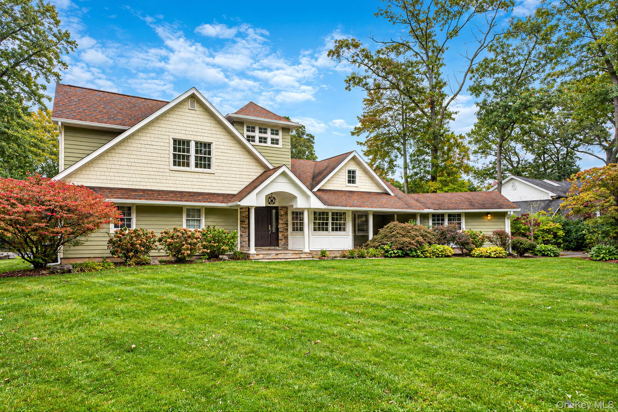 Hearthstone Dr, Dix Hills, NY 11746 #1
