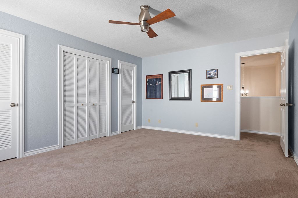 405 405 Frederick Rd, Fredericksburg, Texas, 78624, United States, 5 Bedrooms Bedrooms, ,5 BathroomsBathrooms,Residential,For Sale,405 405 Frederick Rd,1413377