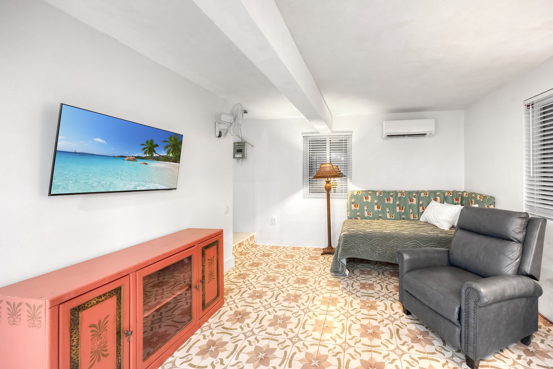 Green Turtle Cay, Abaco, Green Turtle Cay, BS, 3 Bedrooms Bedrooms, ,4 BathroomsBathrooms,Residential,For Sale,1992153