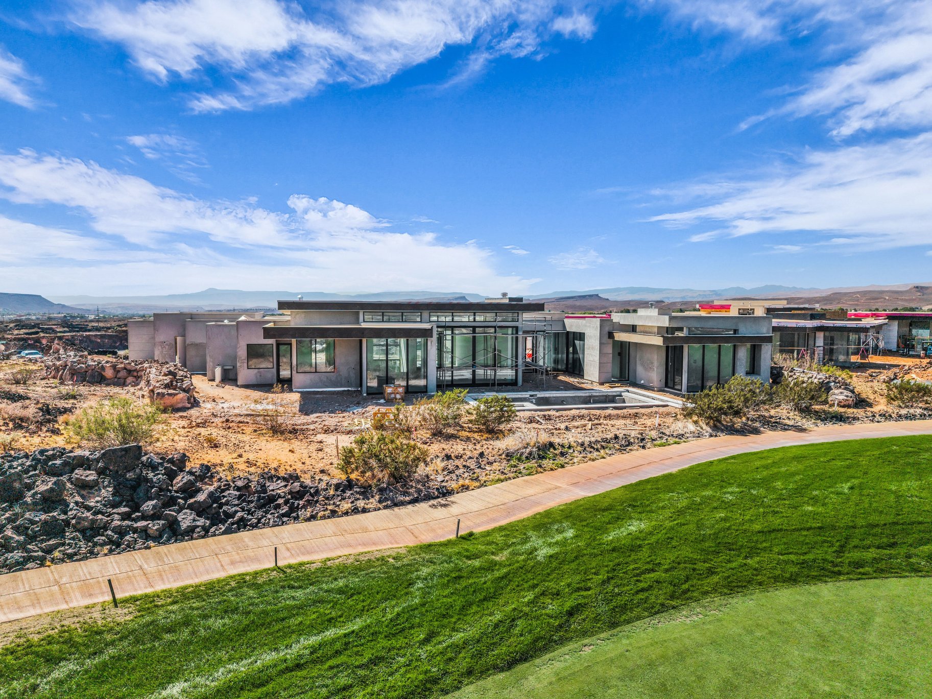  Black Desert Custom Home on Tom Weiskopf Championship Course Hole #7 - 物件實景